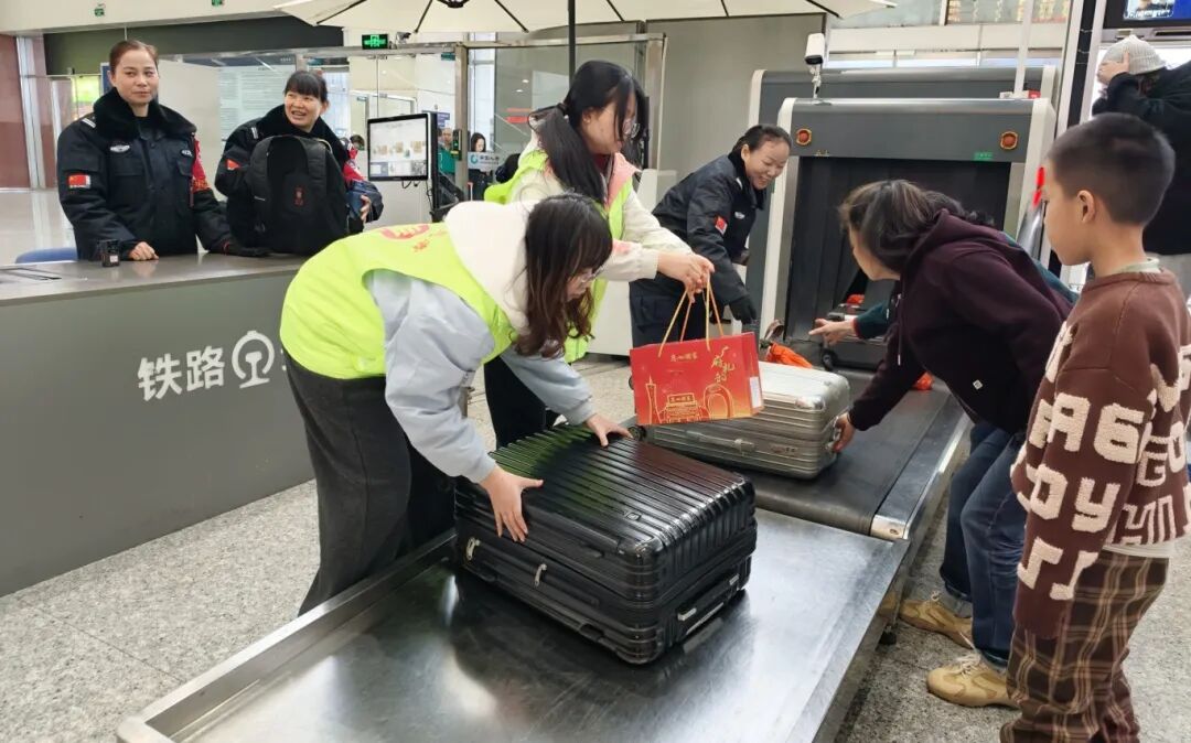 40ba8e0ab27e06c98f3a8cd164ec7cd4